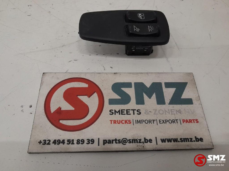 Scania Occ raamschakelaar bijrijderszijde Scania - Système électrique pour Camion: photos 3 Scania Occ raamschakelaar bijrijderszijde Scania - Système électrique pour Camion: photos 3