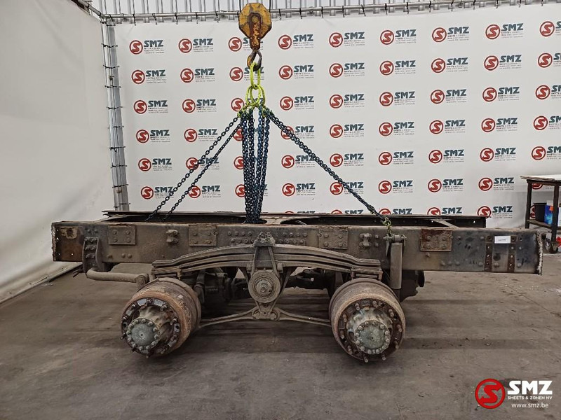 Volvo Occ Dubbele as (bogie) Volvo FH 6X4 - Frame/ Châssis pour Camion: photos 2 Volvo Occ Dubbele as (bogie) Volvo FH 6X4 - Frame/ Châssis pour Camion: photos 2