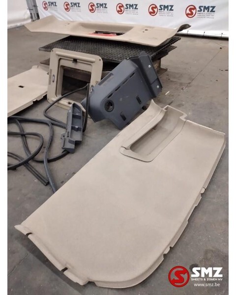 Volvo Occ Interieurdelen Volvo FH4 L2H1 - Cabine et intérieur pour Camion: photos 4 Volvo Occ Interieurdelen Volvo FH4 L2H1 - Cabine et intérieur pour Camion: photos 4