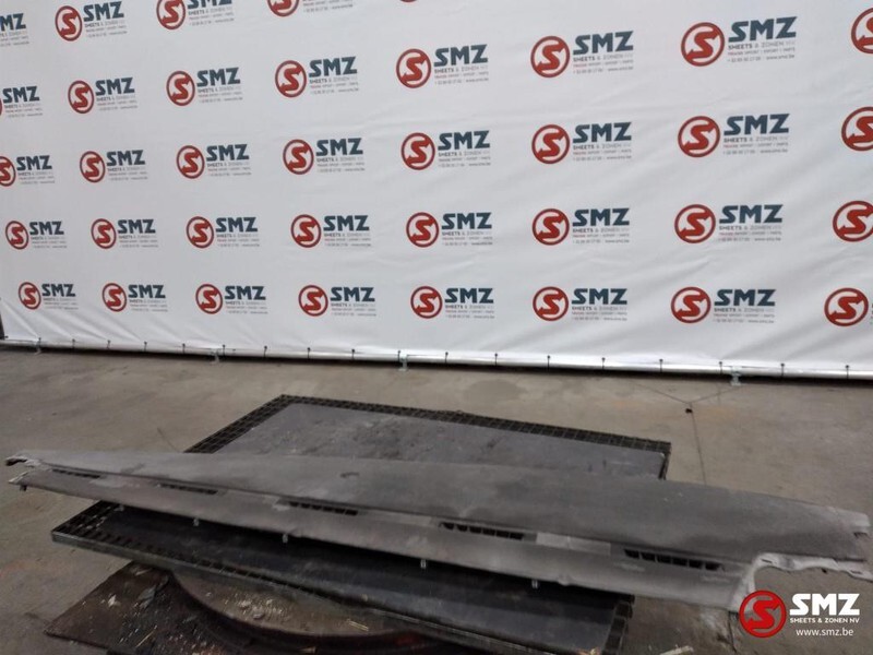 Volvo Occ afdekpaneel dashboard LHD Volvo FH4 - Panel de instrumentos pour Camion: photos 1 Volvo Occ afdekpaneel dashboard LHD Volvo FH4 - Panel de instrumentos pour Camion: photos 1