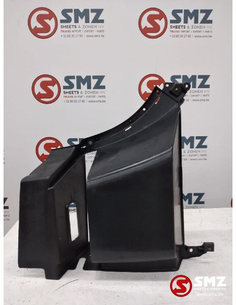 Volvo Occ tredeplankbehuizing links Volvo FH 82136982 - Cabine et intérieur pour Camion: photos 3 Volvo Occ tredeplankbehuizing links Volvo FH 82136982 - Cabine et intérieur pour Camion: photos 3