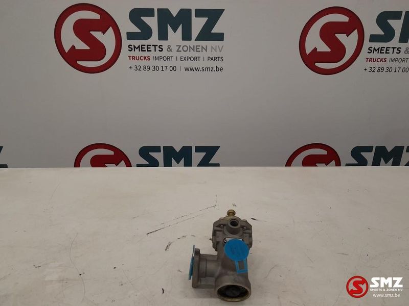 Wabco Occ drukbegrenzingsventiel Wabco 4750100020 - Bloc de gestion pour Camion: photos 2 Wabco Occ drukbegrenzingsventiel Wabco 4750100020 - Bloc de gestion pour Camion: photos 2