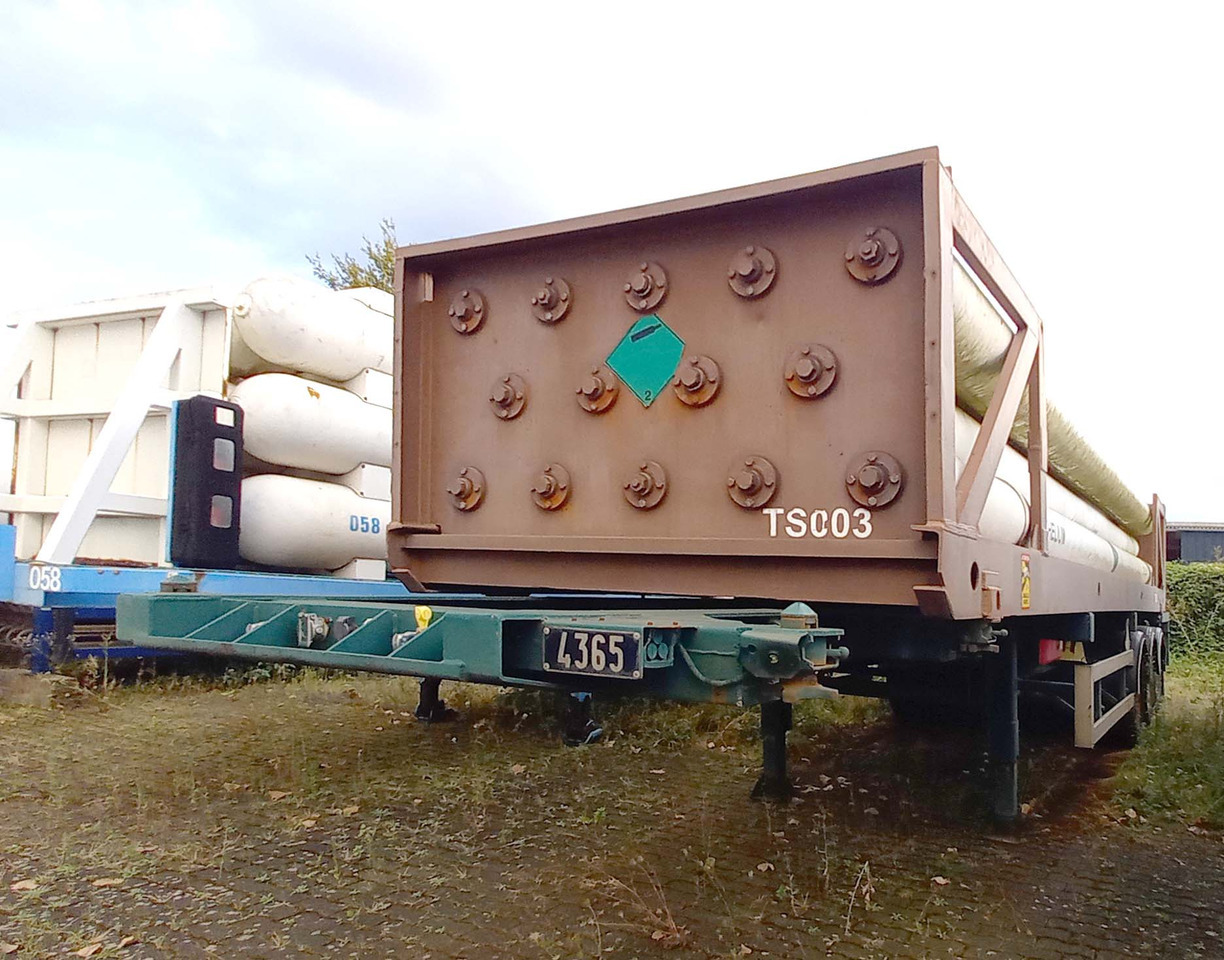 FRUEHAUF Gas, compressed helium, hydrogen, Wasserstoff, 196 bar - Semi-remorque citerne: photos 2 FRUEHAUF Gas, compressed helium, hydrogen, Wasserstoff, 196 bar - Semi-remorque citerne: photos 2