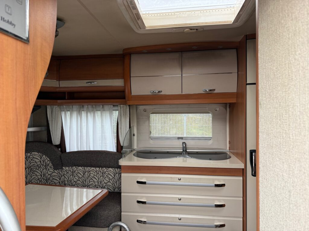 Hobby Excellent 460 UFe 2013 - Caravane: photos 4 Hobby Excellent 460 UFe 2013 - Caravane: photos 4