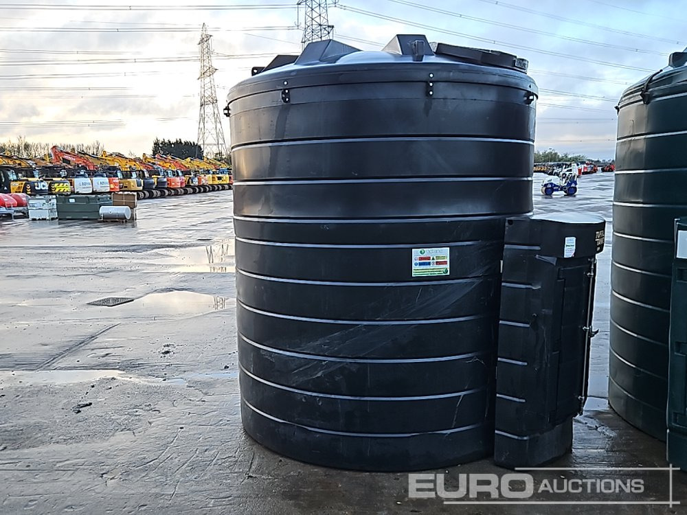 15,000 Litre Plastic Bunded Bowser - Cuve de stockage: photos 4 15,000 Litre Plastic Bunded Bowser - Cuve de stockage: photos 4