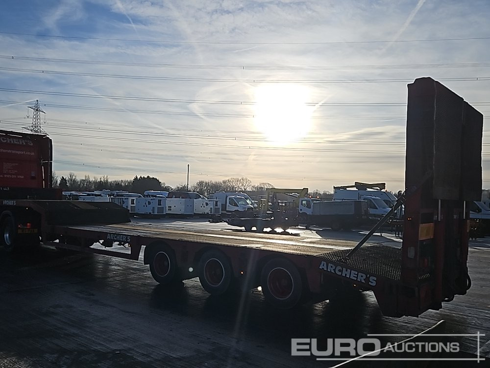 1998 Nooteboom Tri Axle Step Frame Low Loader Trailer, Flip Tow Ramps - Semi-remorque surbaissé: photos 3 1998 Nooteboom Tri Axle Step Frame Low Loader Trailer, Flip Tow Ramps - Semi-remorque surbaissé: photos 3