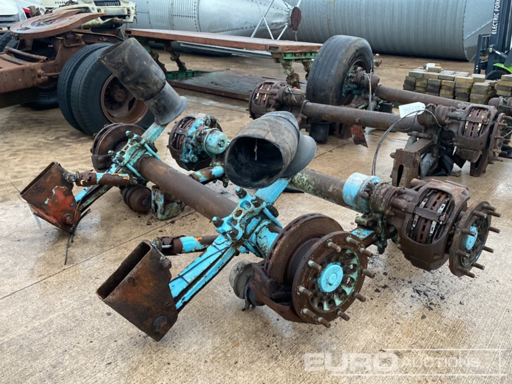 2 10 Stud Trailer Axles (2 of) - Essieu et pièces pour Remorque: photos 2 2 10 Stud Trailer Axles (2 of) - Essieu et pièces pour Remorque: photos 2