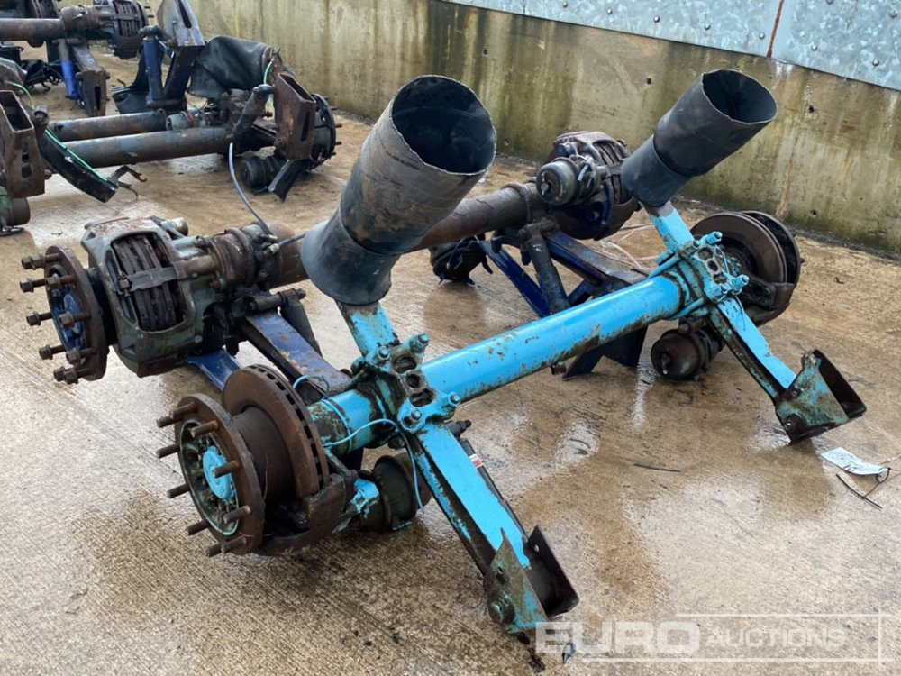 2 10 Stud Trailer Axles (2 of) - Essieu et pièces pour Remorque: photos 1 2 10 Stud Trailer Axles (2 of) - Essieu et pièces pour Remorque: photos 1