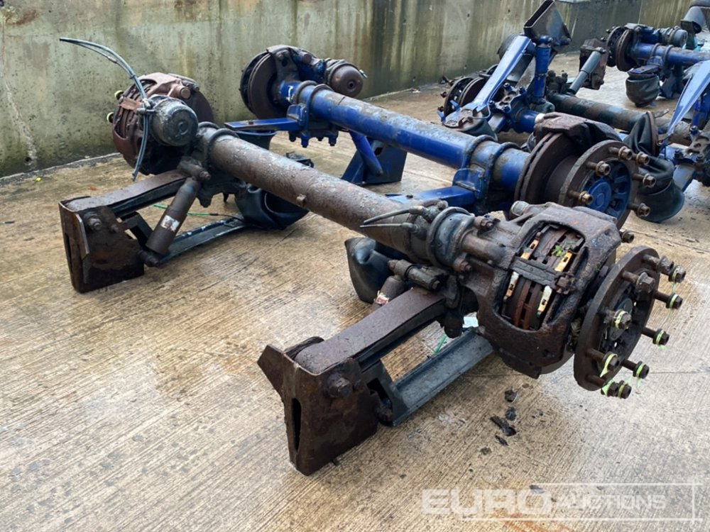 2 10 Stud Trailer Axles (2 of) - Essieu et pièces pour Remorque: photos 2 2 10 Stud Trailer Axles (2 of) - Essieu et pièces pour Remorque: photos 2