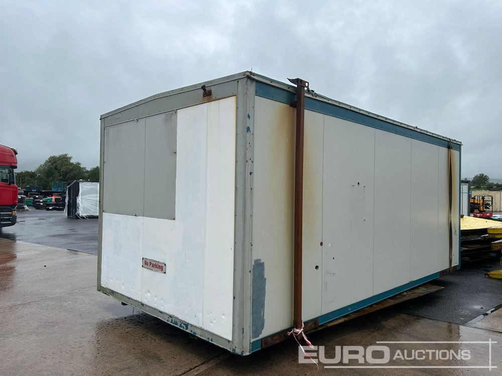 20' x 10' Office Container (Cannot Be Reconsigned) - Conteneur maritime: photos 5 20' x 10' Office Container (Cannot Be Reconsigned) - Conteneur maritime: photos 5