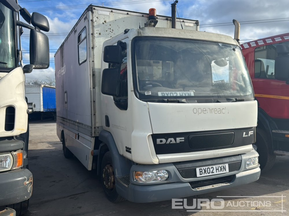 2002 DAF 4x2 Box Lorry, Manual Gearbox (Non Runner) - Camion fourgon: photos 5 2002 DAF 4x2 Box Lorry, Manual Gearbox (Non Runner) - Camion fourgon: photos 5