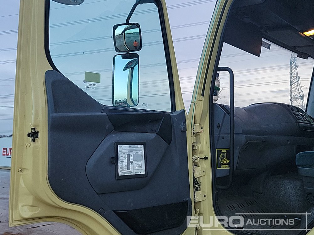 Camion citerne 2005 DAF LF: photos 22