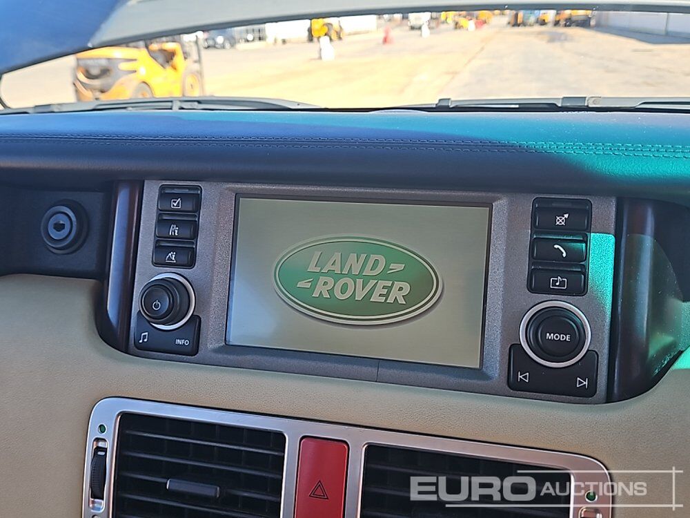 SUV 2005 Range Rover Vogue: photos 38