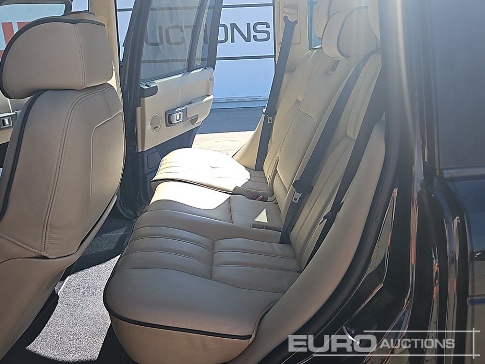 SUV 2005 Range Rover Vogue: photos 29