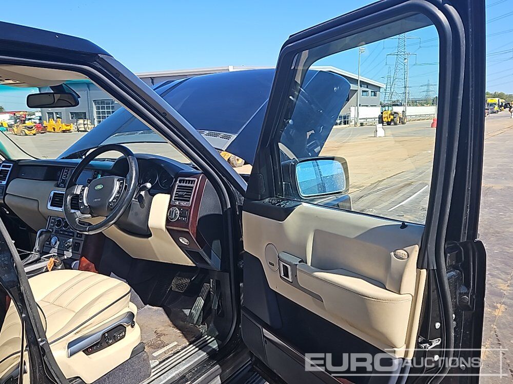 SUV 2005 Range Rover Vogue: photos 32