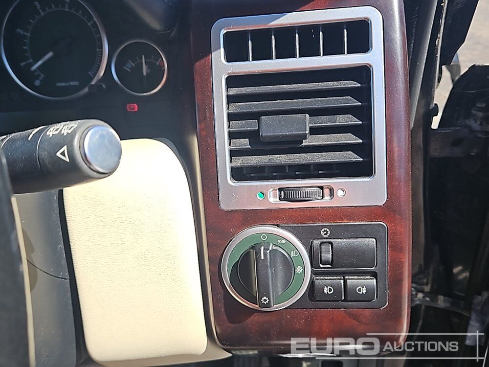 SUV 2005 Range Rover Vogue: photos 43