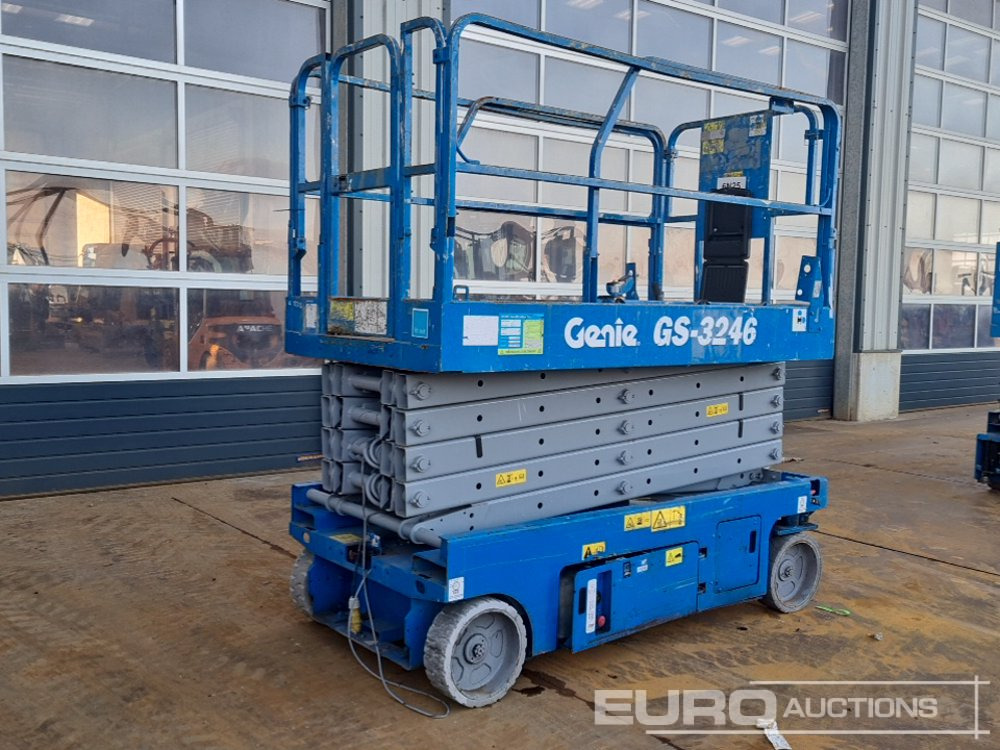 2006 Genie GS3246 - Nacelle: photos 1 2006 Genie GS3246 - Nacelle: photos 1