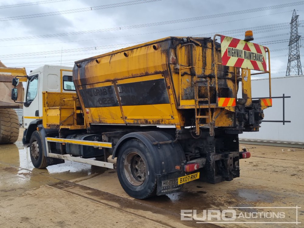 2007 DAF LF55.220 - Répandeuse: photos 3 2007 DAF LF55.220 - Répandeuse: photos 3