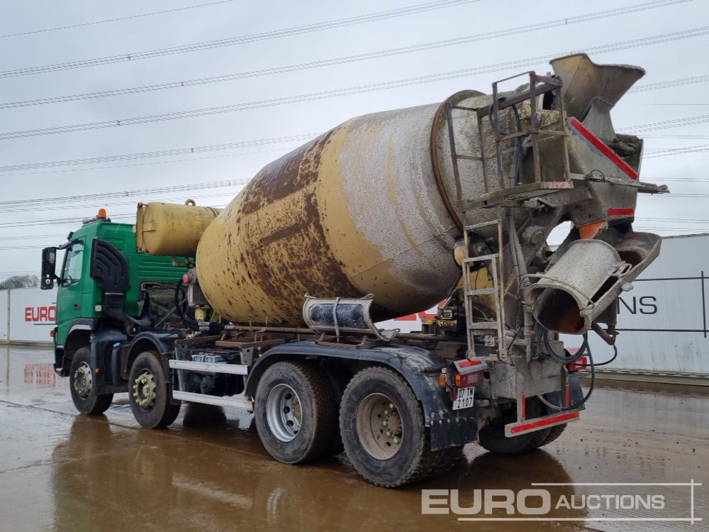 2007 Volvo FM - Camion malaxeur: photos 3 2007 Volvo FM - Camion malaxeur: photos 3
