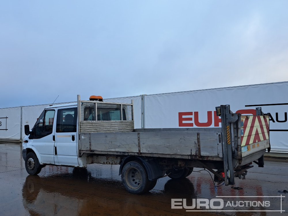 2009 Ford Transit - Utilitaire plateau: photos 3 2009 Ford Transit - Utilitaire plateau: photos 3