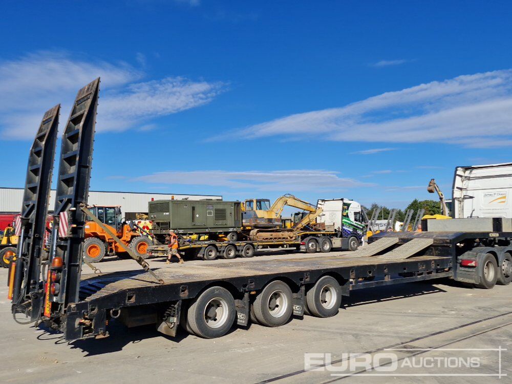 2009 King trailers Tri Axle Step Frame Low Loader Trailer, Ramps - Remorque porte-engin surbaissée: photos 5 2009 King trailers Tri Axle Step Frame Low Loader Trailer, Ramps - Remorque porte-engin surbaissée: photos 5
