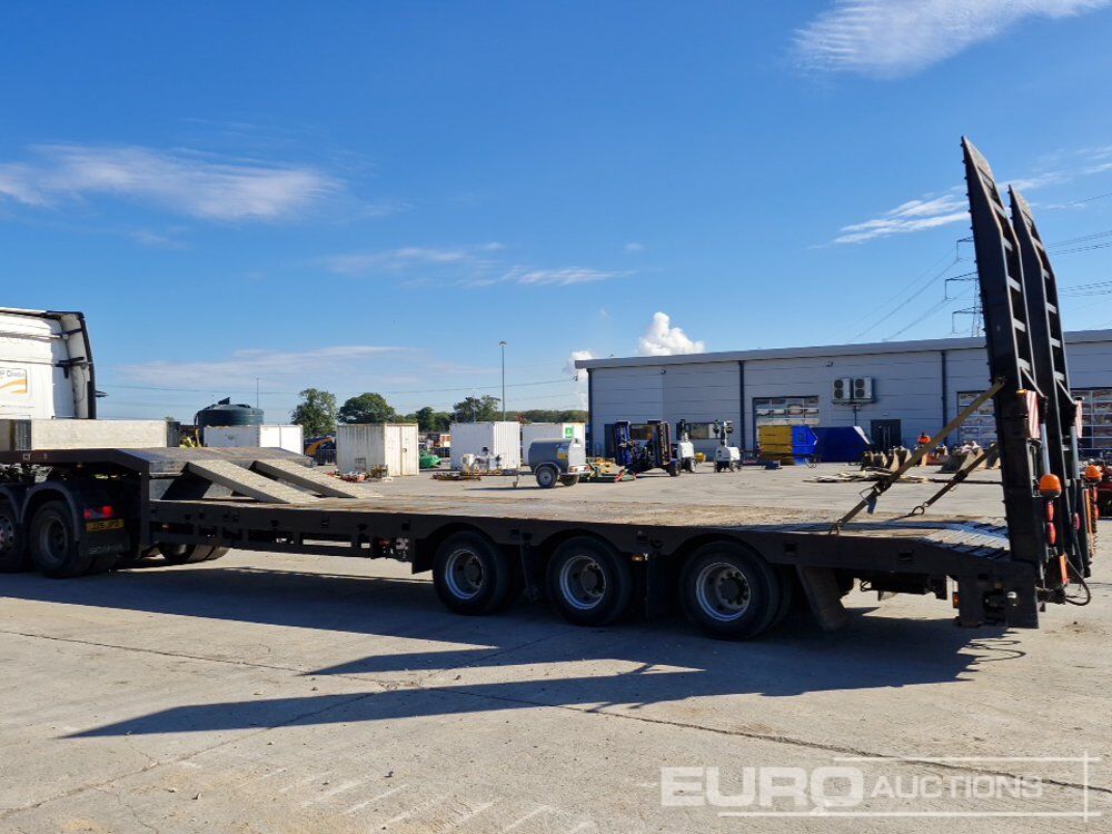 2009 King trailers Tri Axle Step Frame Low Loader Trailer, Ramps - Remorque porte-engin surbaissée: photos 3 2009 King trailers Tri Axle Step Frame Low Loader Trailer, Ramps - Remorque porte-engin surbaissée: photos 3