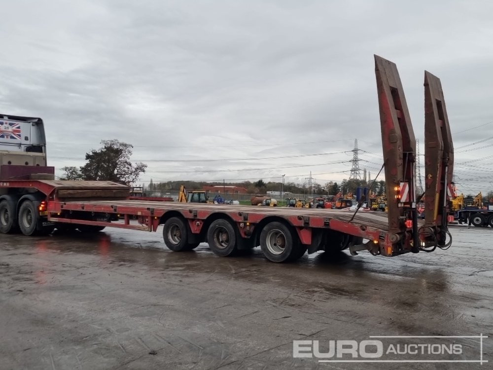 2011 Faymonville Tri Axle Stepframr Low Loader Trailer, Out Riggers, Hydraulic Ramps - Semi-remorque surbaissé: photos 3 2011 Faymonville Tri Axle Stepframr Low Loader Trailer, Out Riggers, Hydraulic Ramps - Semi-remorque surbaissé: photos 3