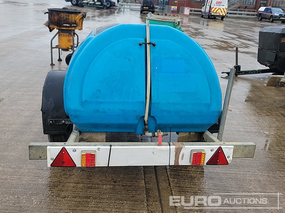 2011 Main Single Axle Plastic Water Bowser - Cuve de stockage: photos 4 2011 Main Single Axle Plastic Water Bowser - Cuve de stockage: photos 4