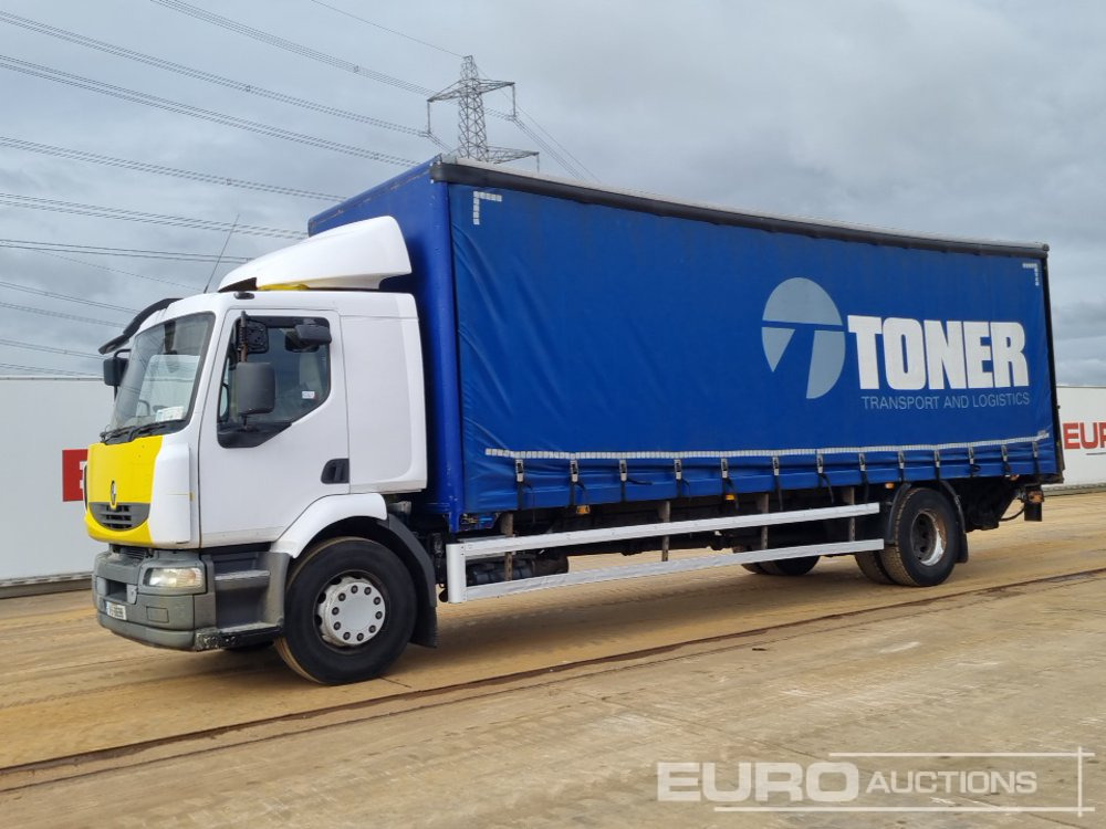 2011 Renault 4x2 Curtainsider Lorry, Hydraulic Ramp, Manual Gearbox - Camion à rideaux coulissants: photos 1 2011 Renault 4x2 Curtainsider Lorry, Hydraulic Ramp, Manual Gearbox - Camion à rideaux coulissants: photos 1