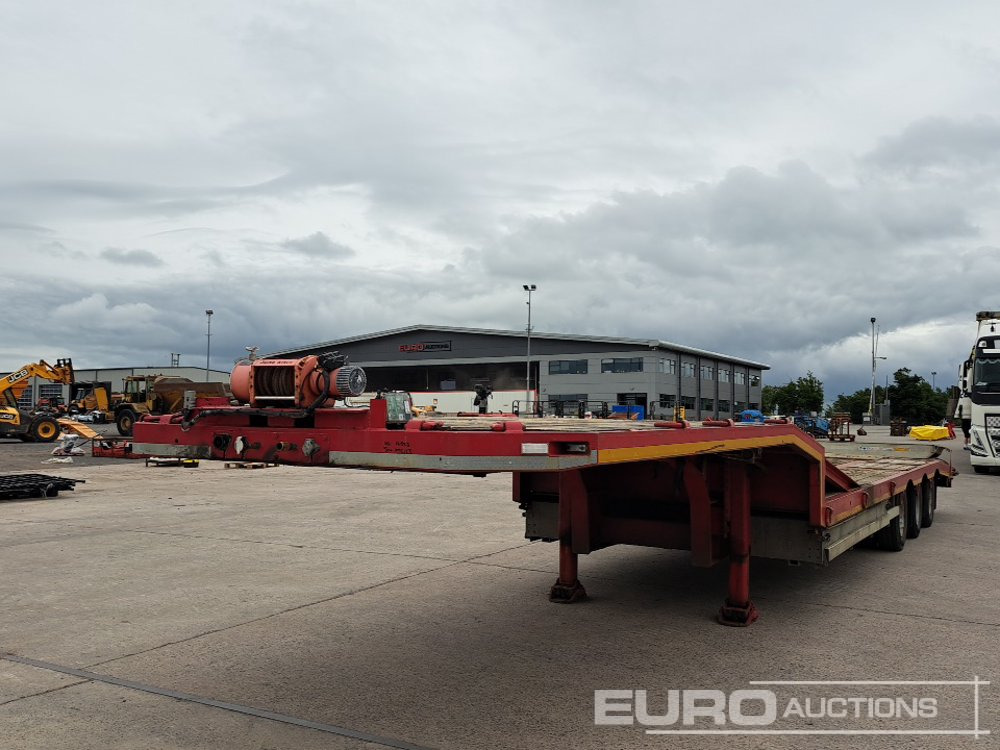 2011 Wraith Tri Axle Stepframe Low Loader Trailer, Winch, Ramps - Semi-remorque surbaissé: photos 1 2011 Wraith Tri Axle Stepframe Low Loader Trailer, Winch, Ramps - Semi-remorque surbaissé: photos 1