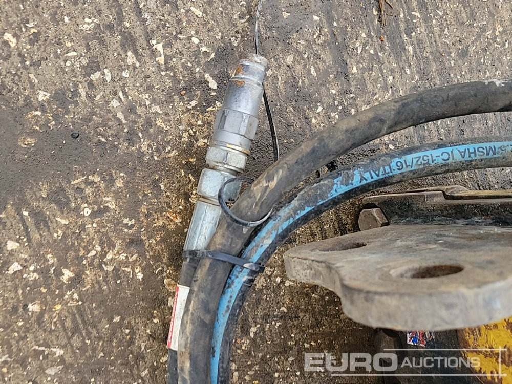 Marteau hydraulique 2012 Atlas Copco SB102: photos 13 Marteau hydraulique 2012 Atlas Copco SB102: photos 13