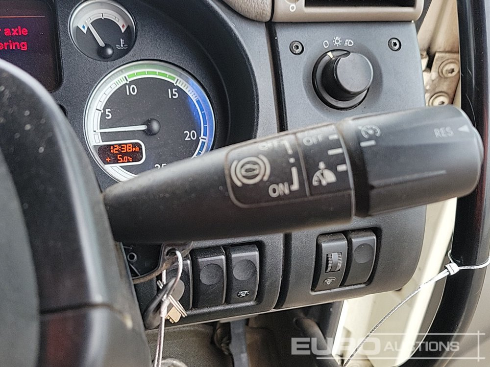 Camion plateau pour transport de équipements lourds 2012 DAF CF: photos 29