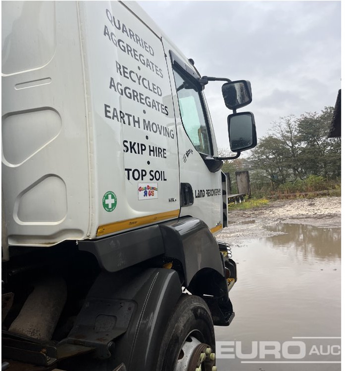 2012 Renault Kerax 430DXI - Camion benne, Camion grue: photos 5 2012 Renault Kerax 430DXI - Camion benne, Camion grue: photos 5