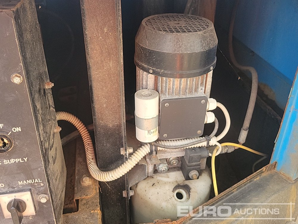 Mat d'éclairage 2012 Towerlight VB-9: photos 23