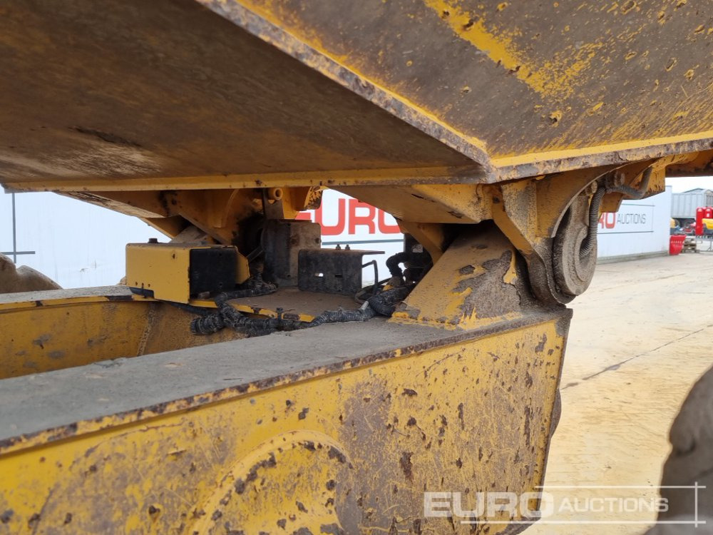 Tombereau articulé 2012 Volvo A25F: photos 20