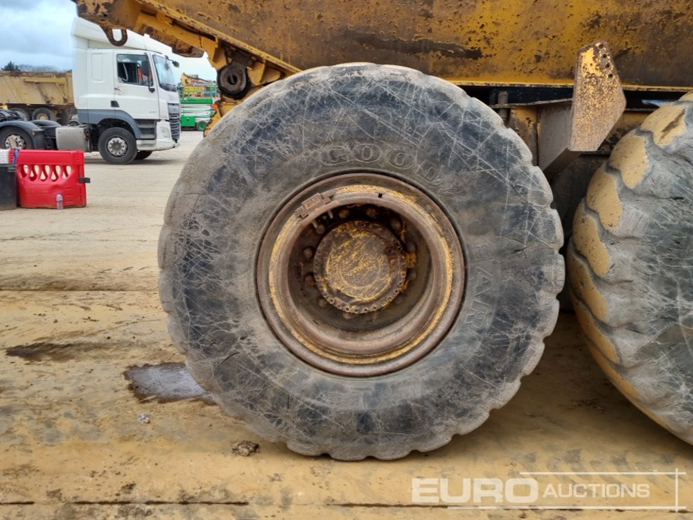 Tombereau articulé 2012 Volvo A25F: photos 14