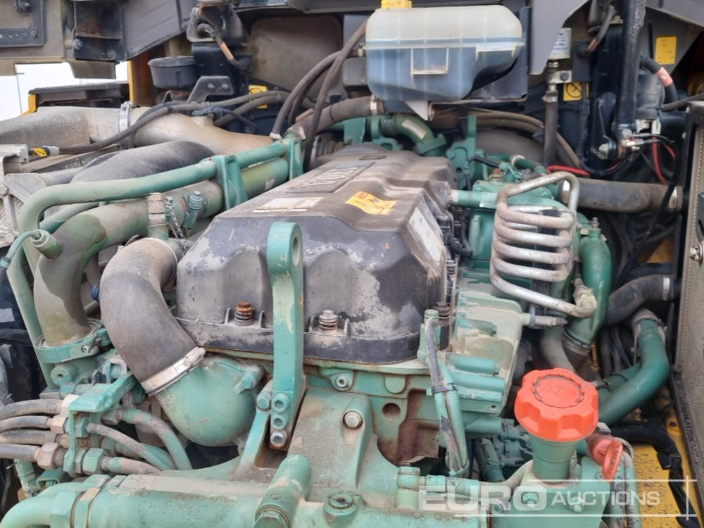 Tombereau articulé 2012 Volvo A25F: photos 29