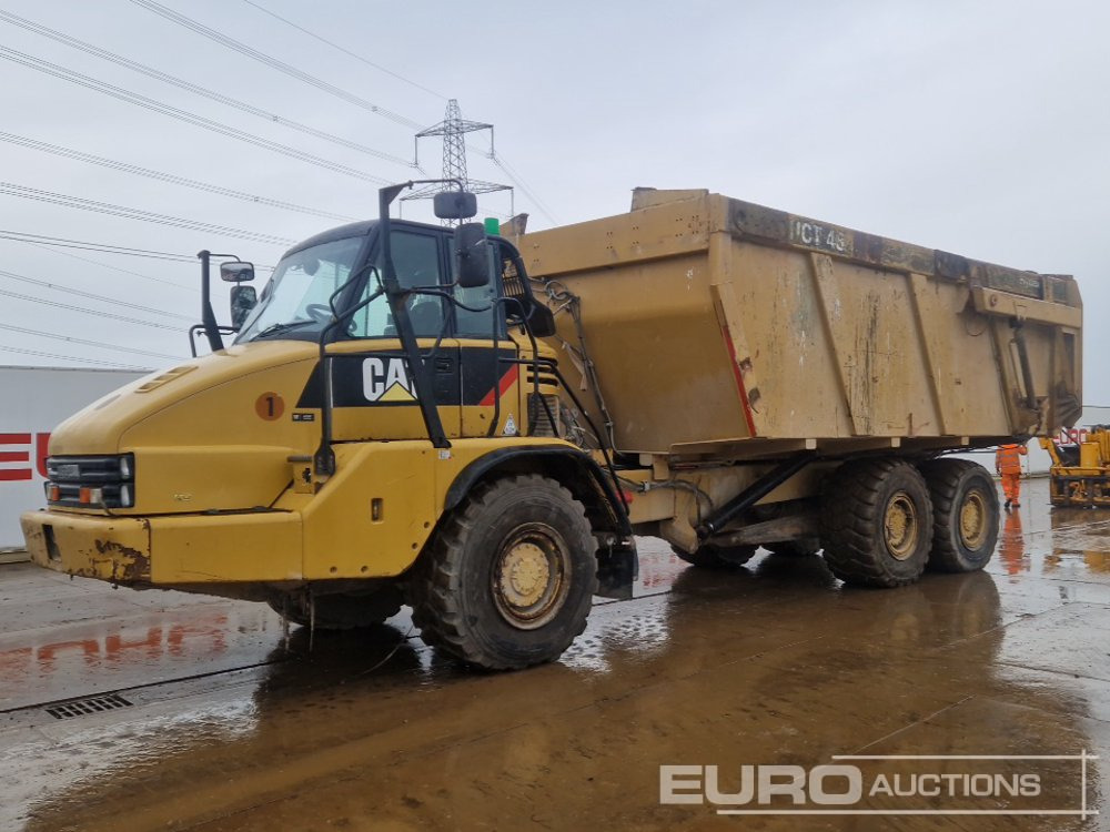 2013 CAT 725 - Tombereau articulé: photos 1 2013 CAT 725 - Tombereau articulé: photos 1