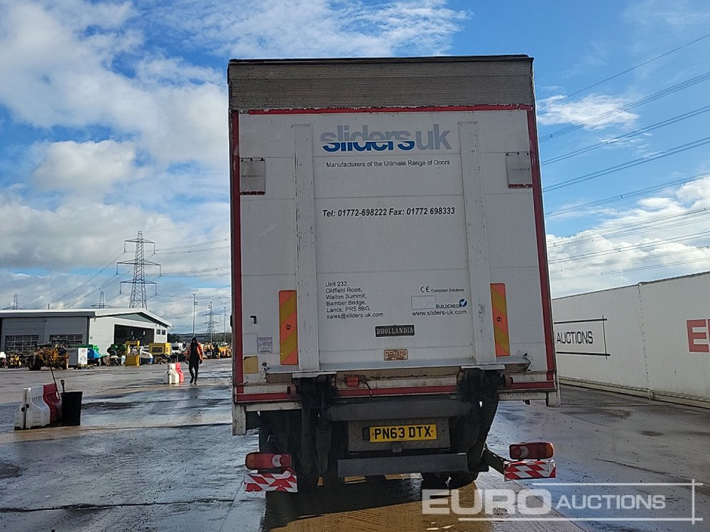 2013 DAF LF55 - Camion à rideaux coulissants: photos 4 2013 DAF LF55 - Camion à rideaux coulissants: photos 4