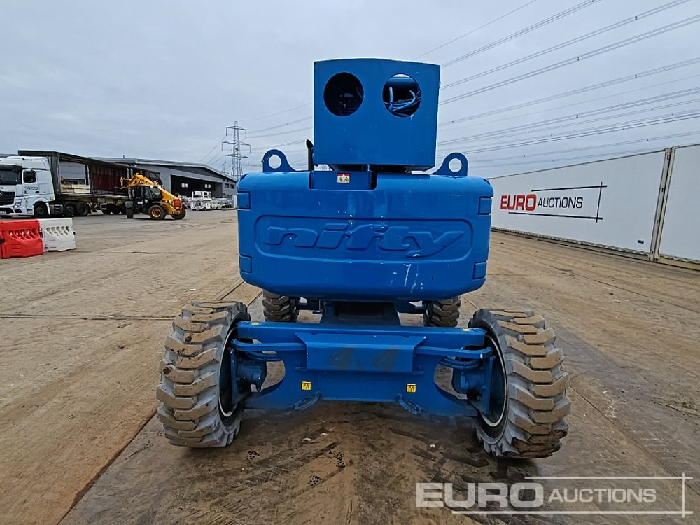 2013 Niftylift HR15D - Nacelle: photos 4 2013 Niftylift HR15D - Nacelle: photos 4