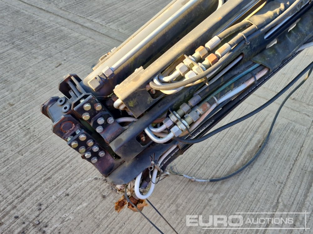 Grue auxiliaire 2014 Atlas 105.2: photos 9