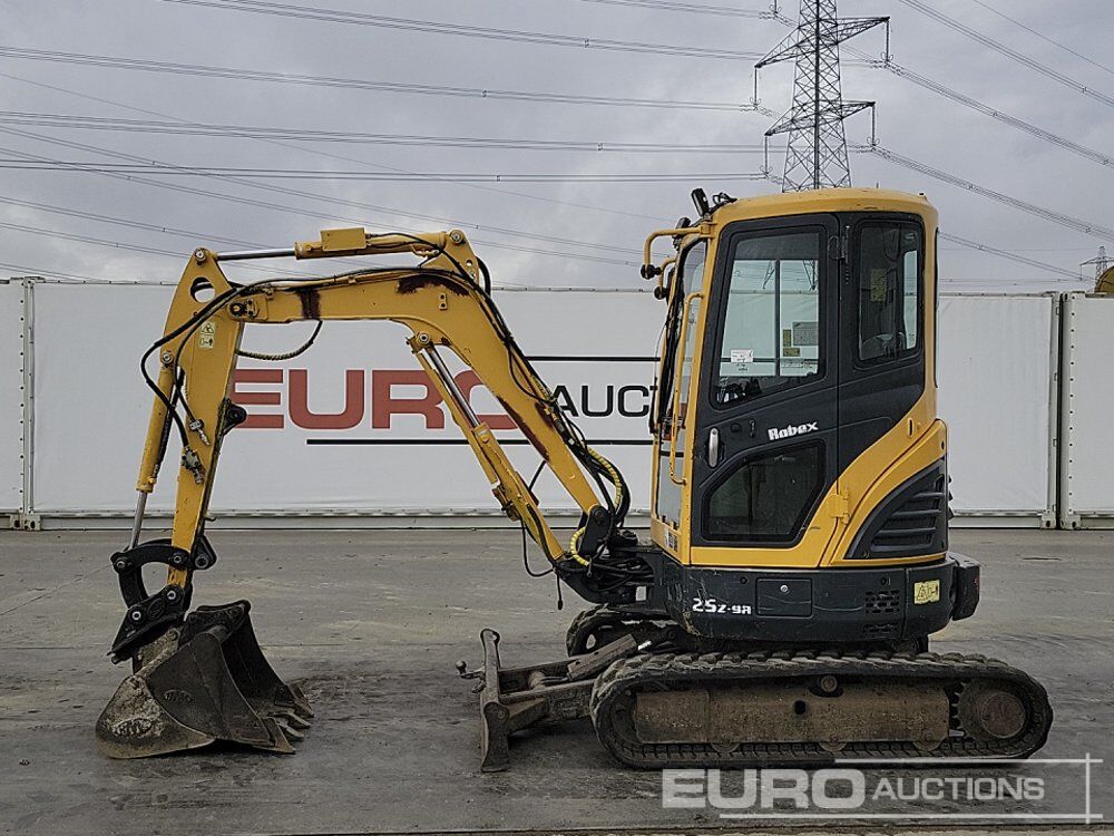 2014 Hyundai R25Z-9A - Mini pelle: photos 2 2014 Hyundai R25Z-9A - Mini pelle: photos 2