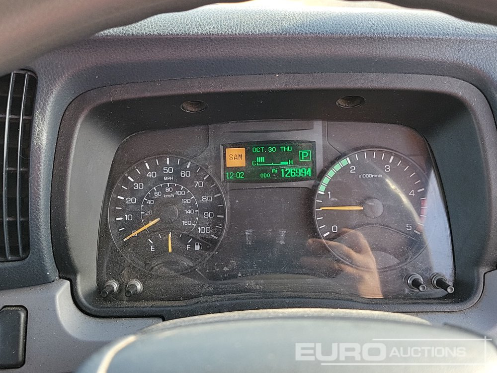 Camion plateau pour transport de équipements lourds 2014 Mitsubishi Canter 7C15: photos 27 Camion plateau pour transport de équipements lourds 2014 Mitsubishi Canter 7C15: photos 27