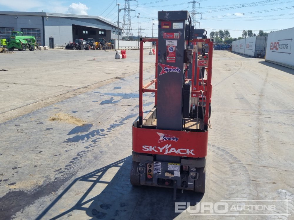 2014 SkyJack SJ12 - Nacelle: photos 4 2014 SkyJack SJ12 - Nacelle: photos 4
