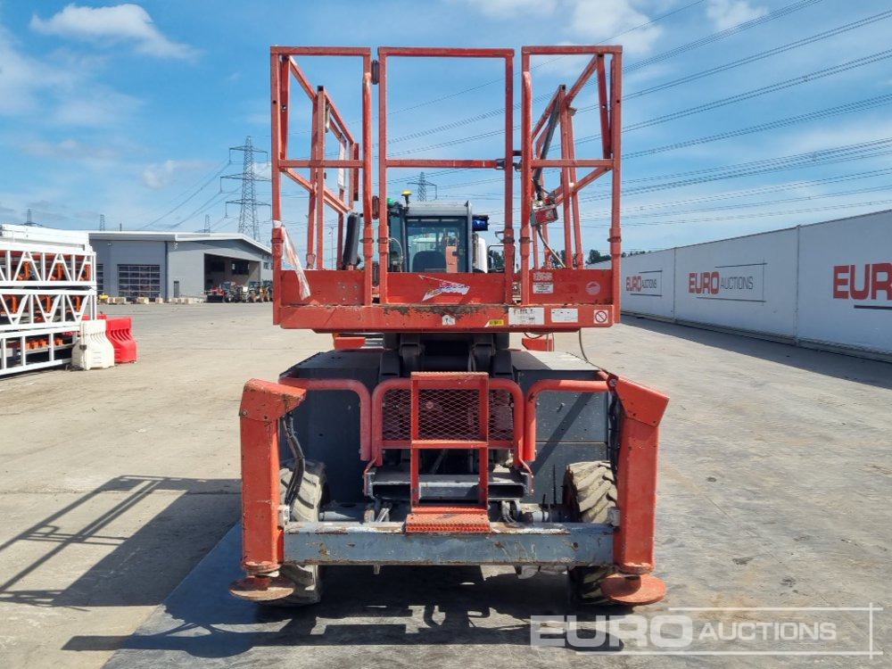 2014 SkyJack SJ6832RT - Nacelle: photos 4 2014 SkyJack SJ6832RT - Nacelle: photos 4