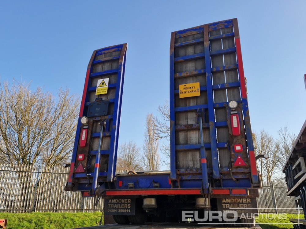 2015 Andover Tri Axle Drawbar Low Loader Trailer, Hydraulic Ramps - Semi-remorque surbaissé: photos 3 2015 Andover Tri Axle Drawbar Low Loader Trailer, Hydraulic Ramps - Semi-remorque surbaissé: photos 3