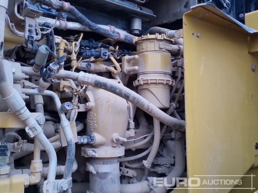 Chargeuse sur pneus 2015 CAT 966M: photos 30 Chargeuse sur pneus 2015 CAT 966M: photos 30