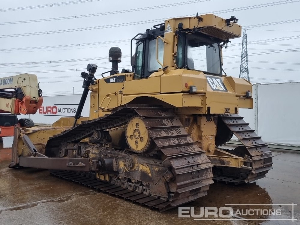 2015 CAT D6TLGP - Bulldozer: photos 3 2015 CAT D6TLGP - Bulldozer: photos 3