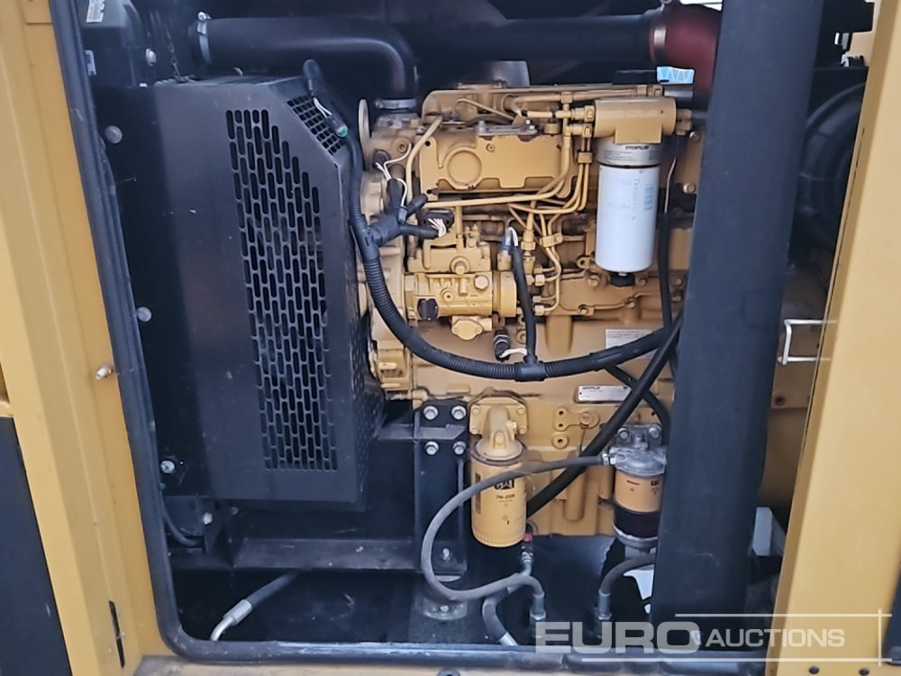 Groupe électrogène 2015 CAT DE110E2: photos 9 Groupe électrogène 2015 CAT DE110E2: photos 9