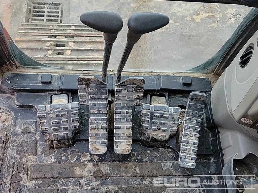 Pelle sur chenille 2015 Case CX210B: photos 46